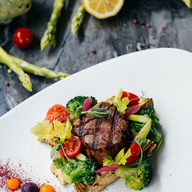 Plato de la casa con guarnición